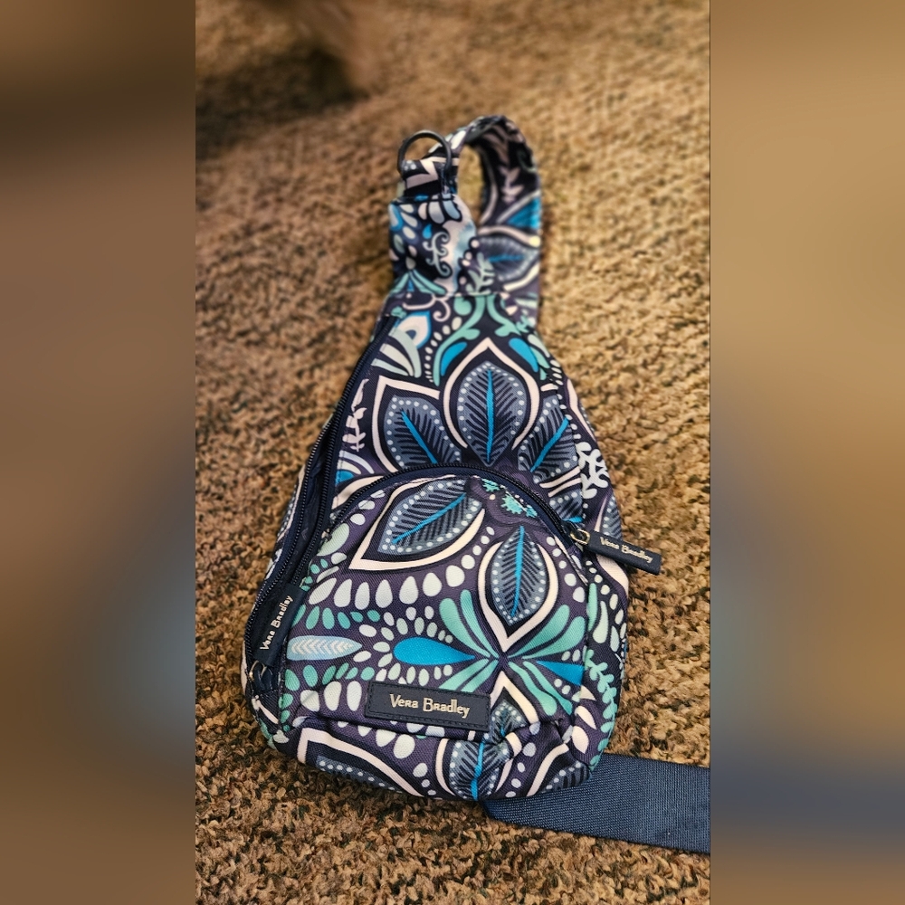 Vera Bradley Blue Island Medallion Essential Sling Backpack Crossbody Bag EUC